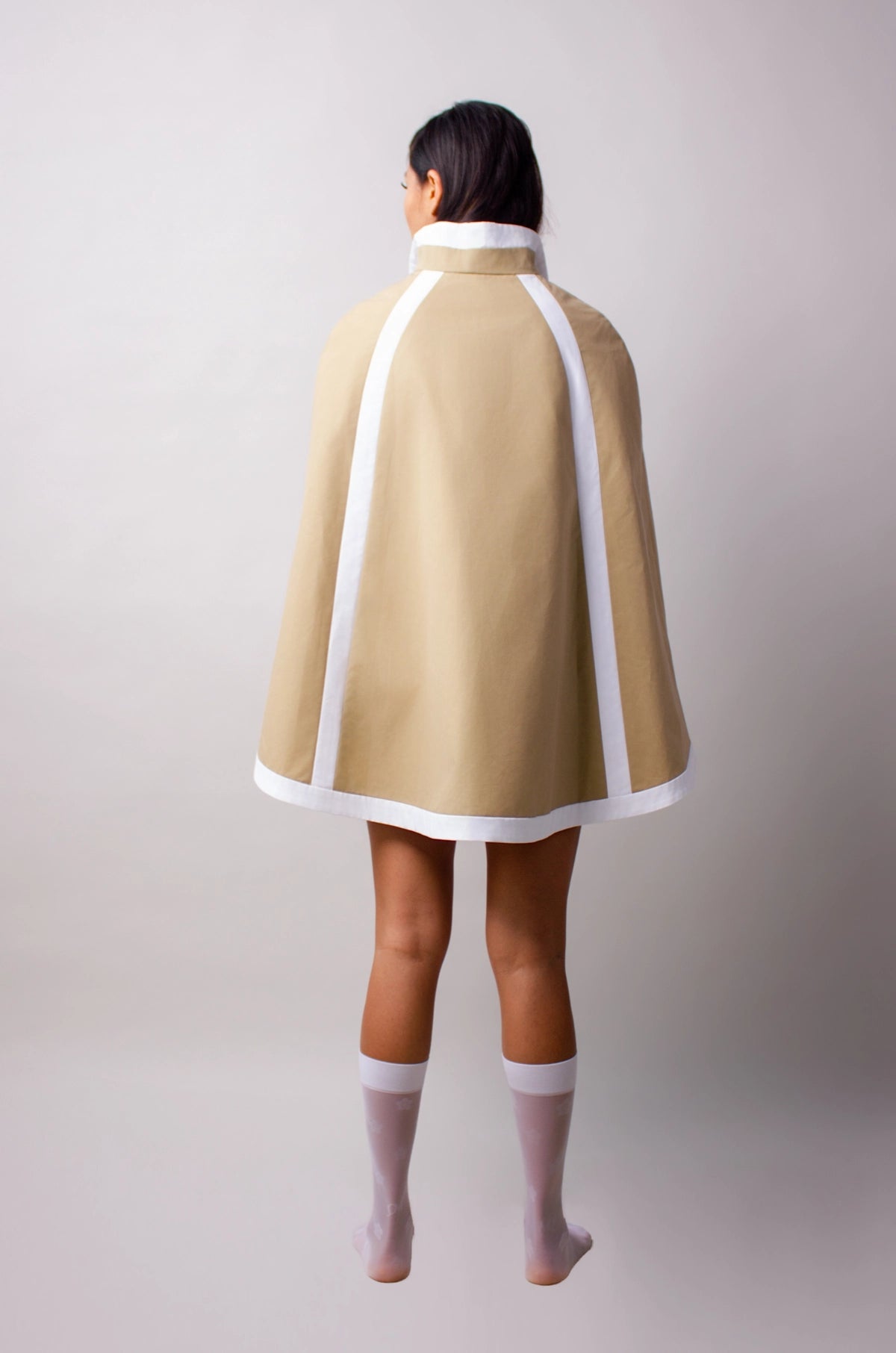 Alligator Crusader Cape Sand